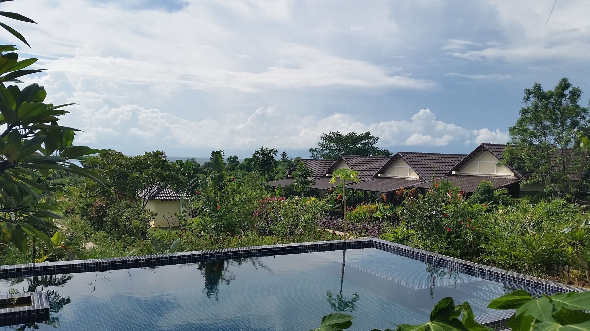Atmaland Resort Kep Exterior foto