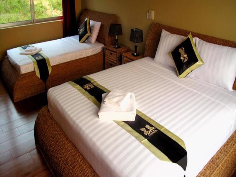 Atmaland Resort Kep Exterior foto