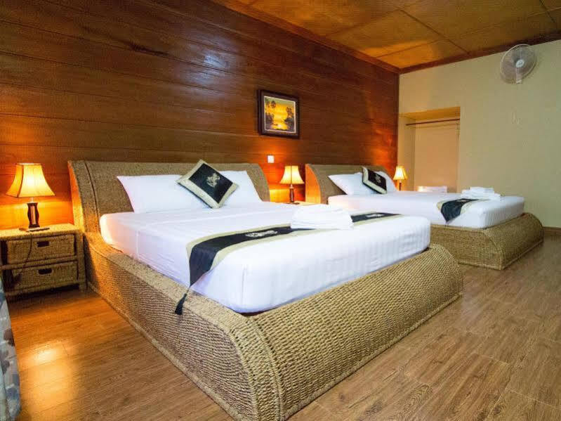 Atmaland Resort Kep Exterior foto